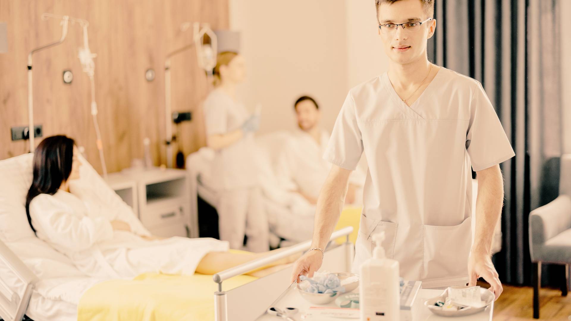 Acompanhamento médico após cirurgia de apendicite